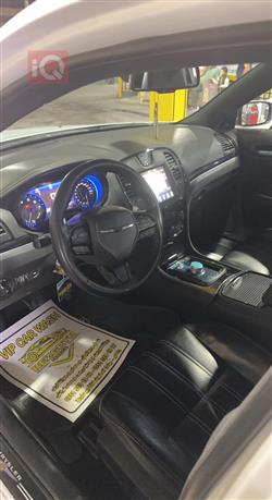Chrysler 300